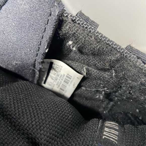 2 pair of jordan 11’s one concord and one space jam. Both pair are size 10.5 - Picture 8 of 9